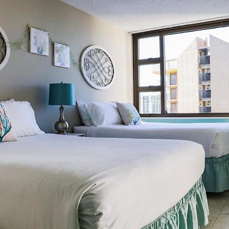 The Makai Suite At The Waikiki Banyan Honolulu Dış mekan fotoğraf