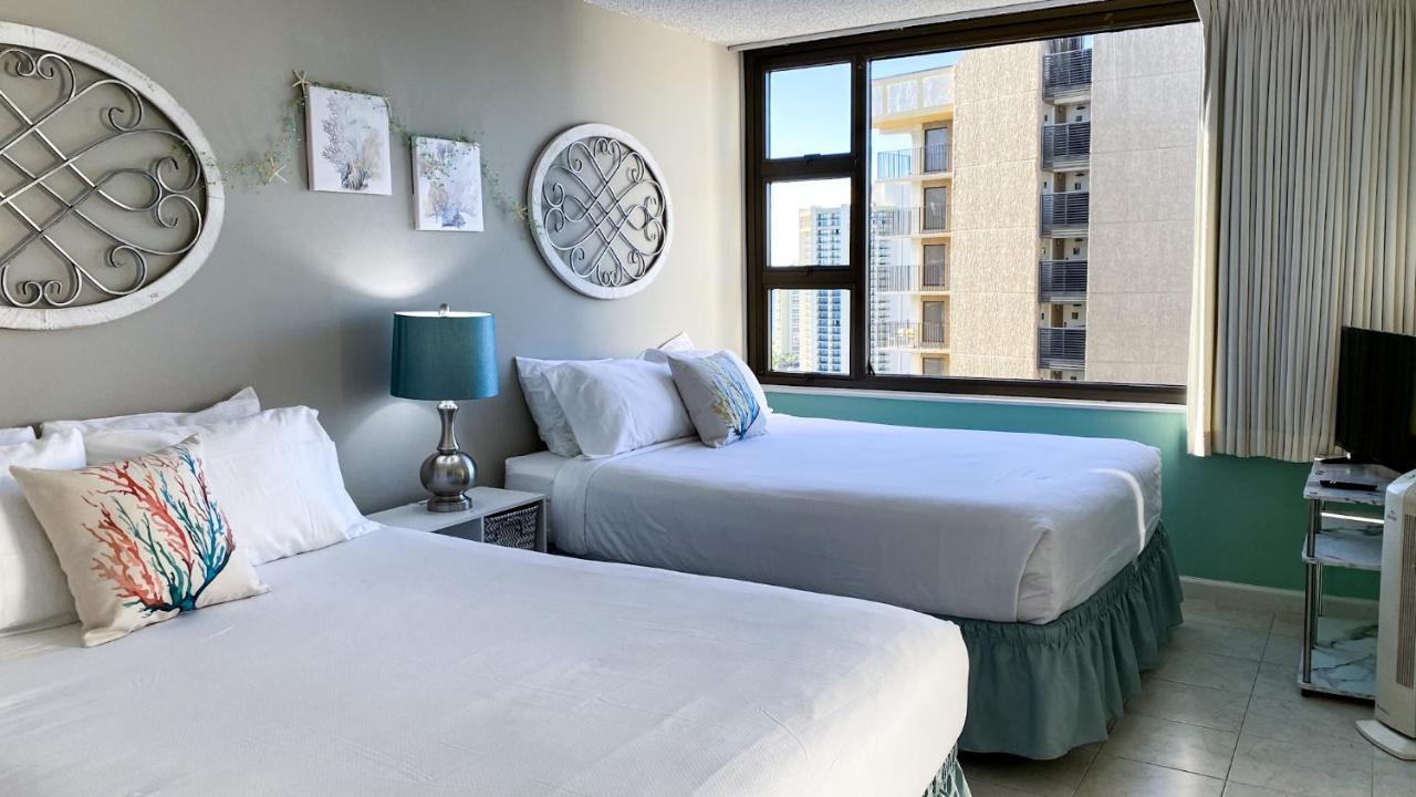 The Makai Suite At The Waikiki Banyan Honolulu Dış mekan fotoğraf